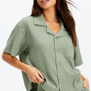 Fabletics Crinkle Knit Bixy Button Down Shirt In Desert Cactus Size Large New